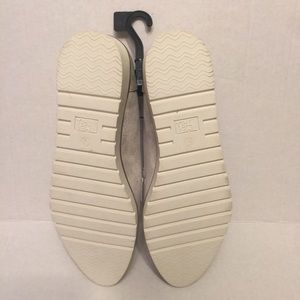time and tru comfort sole flip flops